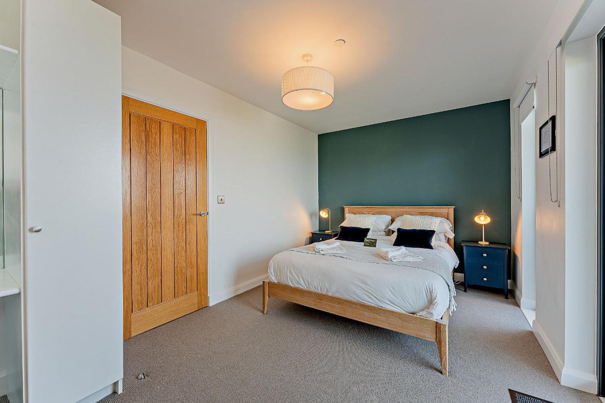 2 Bed Ground Floor Apartment - 11 Plas Pistyll Exterior photo